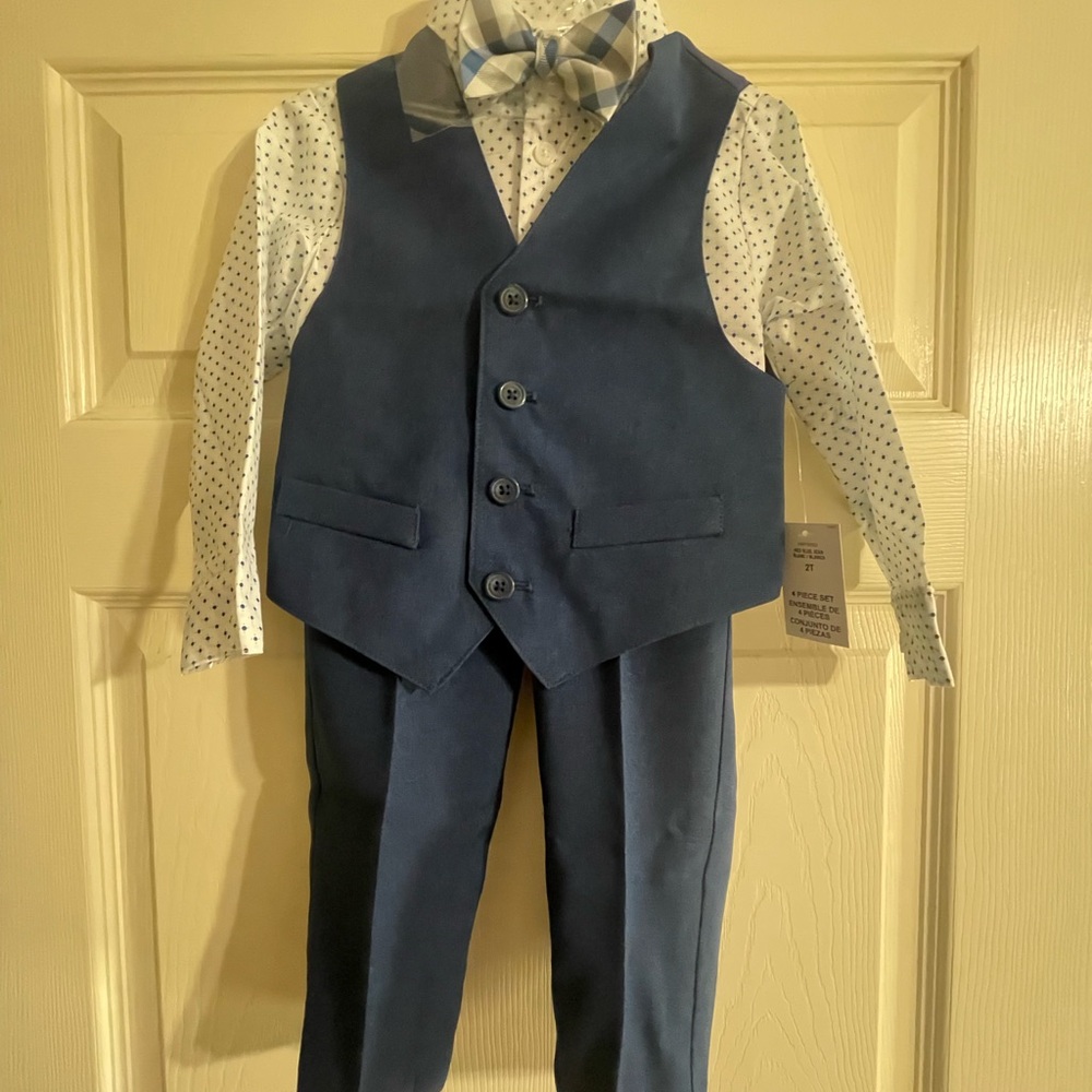 Stylish Blue Vest and Pants Set with Bow Tie